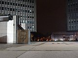Kulturni hram in parlament čakata na nenavadno predstavo
